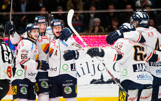 Djurgårdens spelare jublar