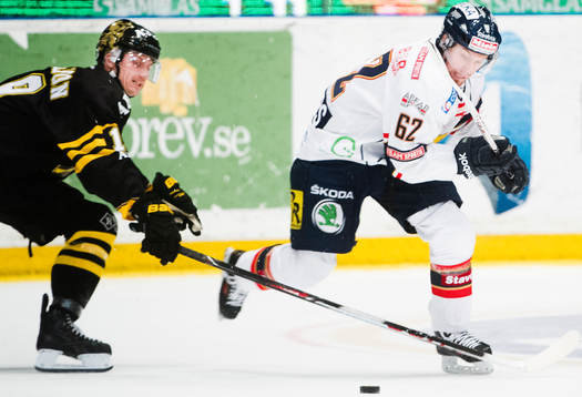 s Martin Karlsson och Djurgårdens  Jens Jakobs