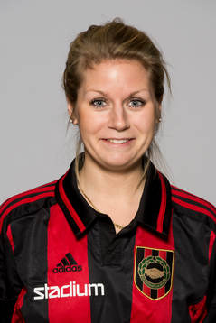 Damfotbollsspelaren Terese Carlbark, Brommapojkarna