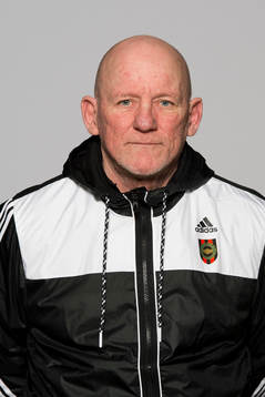 Hans Yfver, Materialare, Brommapojkarna