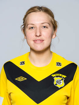 Damfotbollsspelaren Elin Wiklander, Älta