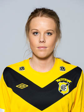 Damfotbollsspelaren Andrea Odelius, Älta