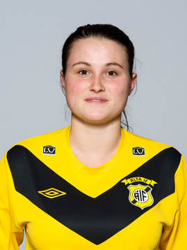 Damfotbollsspelaren Anna Lechner, Älta