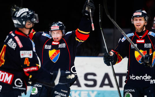 Djurgårdens Jens Jakobs jublar