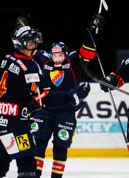 Djurgårdens Jens Jakobs jublar