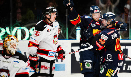 Djurgårdens Michael Holmqvist jublar