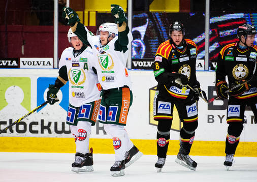 Färjestads Patrik Lundh och Joakim Hillding jublar