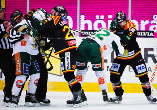 Färjestads Patrik Lundh och Per Åslund i bråk med