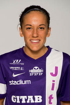Damfotbollsspelaren Anna Oscarsson, Jitex