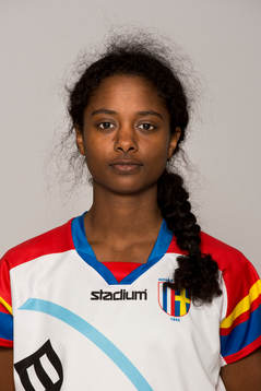 Damfotbollsspelaren Miriam Ifter, Hovås/Billdal