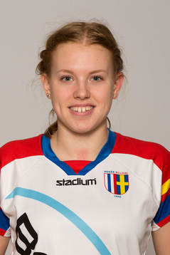 Damfotbollsspelaren Emma Thölin, Hovås/Billdal