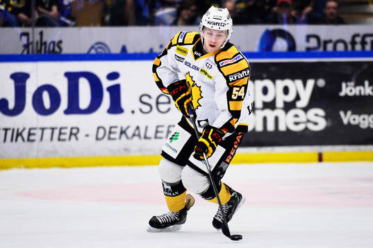 s Anton Lindholm