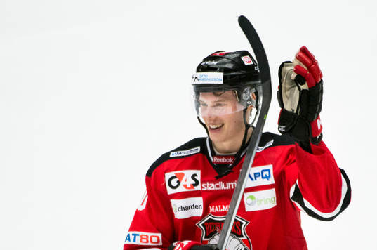 Malmö Redhawks Robin Alvarez tackar publiken