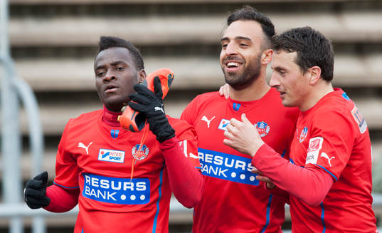 Helsingborgs David Accam har gjort 1-1 och presenterar en