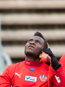 Helsingborgs David Accam har gjort 1-1 och presenterar en