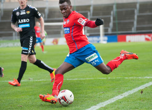 Helsingborgs David Accam  i matchen i Svenska Cupen mellan