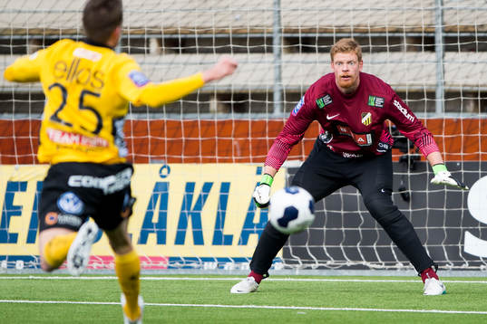 Häckens målvakt Christoffer Källqvist