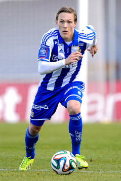 IFK Göteborgs Ludwig Augustinsson med bollen