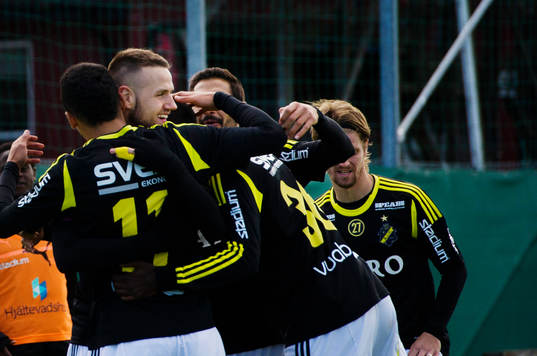 Bläddra bland fler bilder av Fotboll, Träningsmatch, AIK - Kalmar