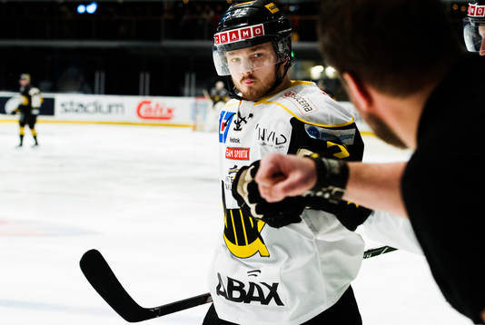 Västerås Sam Marklund jublar
