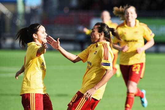 Tyresös Malin Diaz och Marta Viera Da Silva och Linda