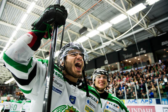 Rögles Eric Martinsson och Almen Bibic jublar