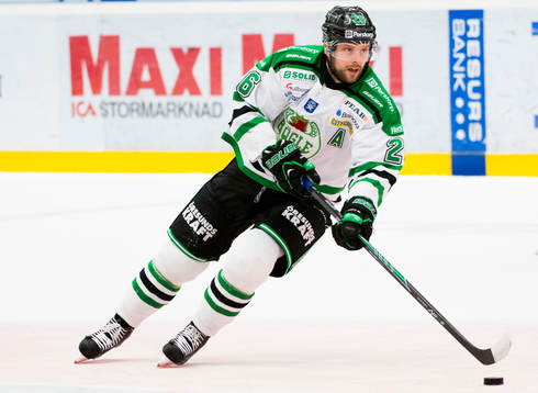 Rögles Jakob Johansson splade sin 100e kvalseriematch