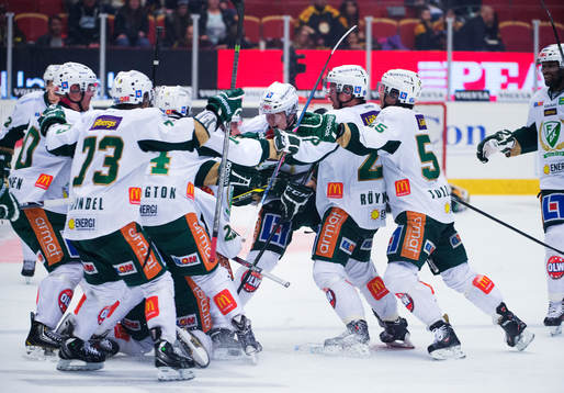 Färjestads spelare jublar