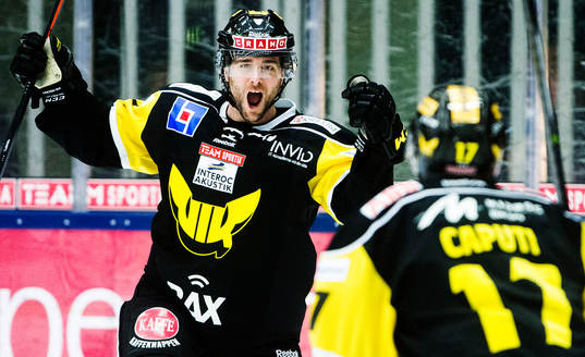 Västerås  Evan McGrath  jublar