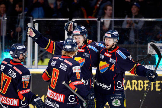Jubel bland Djurgårdens spelare