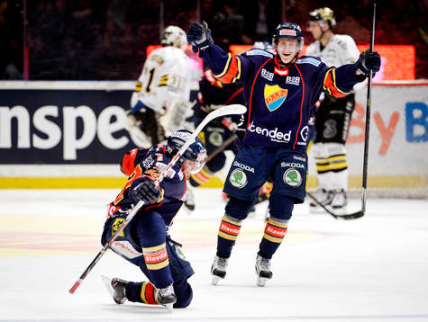 Djurgårdens Jens Jakobs och Marcus Sörensen jublar