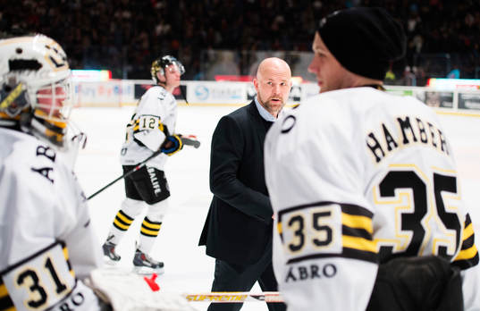 s tränare Mattias Norström