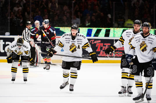 s Michael Nylander, Jonas Liwing, Derek Joslin och Carsen
