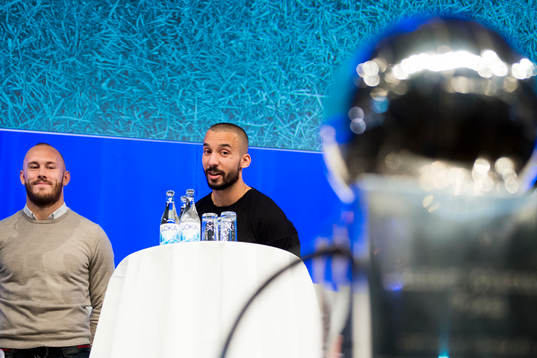 Malmö FFs Magnus Eriksson och Guillermo Molins i