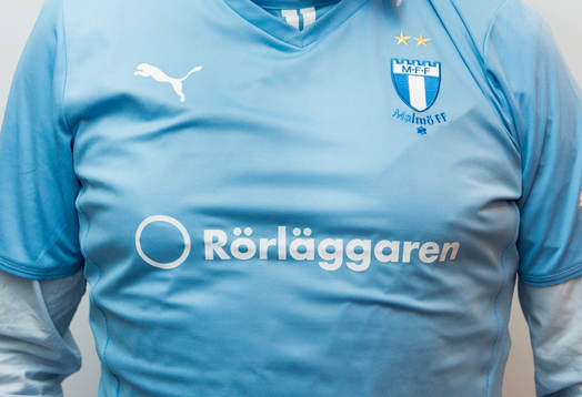 Malmö FFs nya tröja med två stjärnor på bröstet
