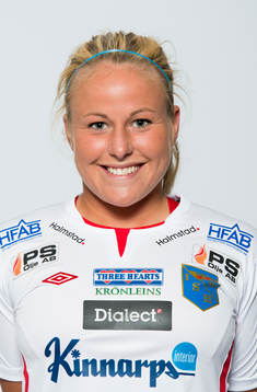 Damfotbollsspelaren Alicia Svensson, Halmia