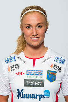 Damfotbollsspelaren Antonia Andersson, Halmia