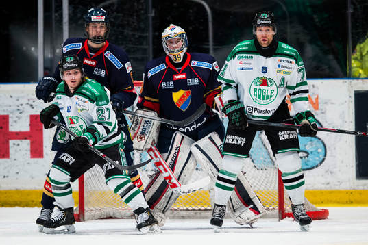 Djurgårdens Andreas Englund och målvakt Adam Reideborn