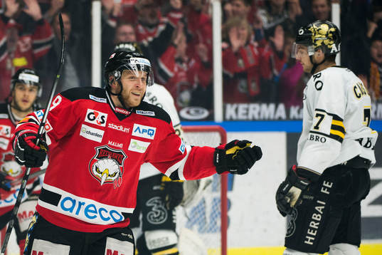 Malmö Redhawks Fredrik Storm jublar