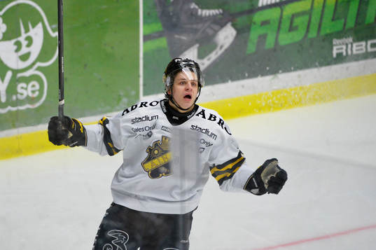 s Mattias Janmark Nylén jublar