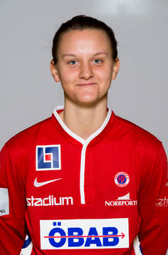 Damfotbollsspelaren Lejla Basic, Örebro