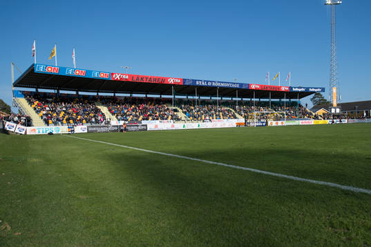 strandvallens läktare