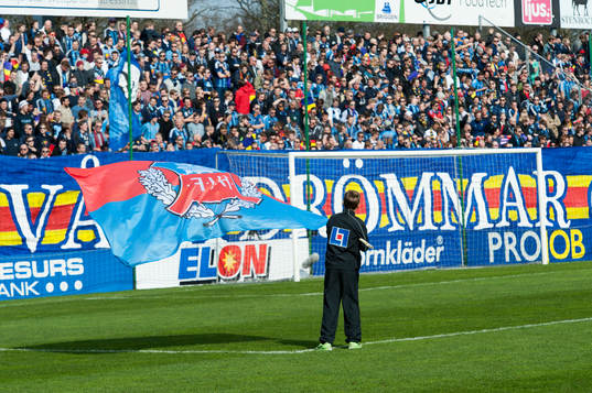 Djurgårdens tifo i matchen i allsvenskan i fotboll mellan