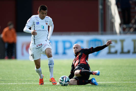 Kalmars Emin Nouri och Brommapojkarnas Kristinn Jónsson