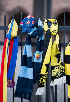 Djurgårdens supportrar sörjer supportern som