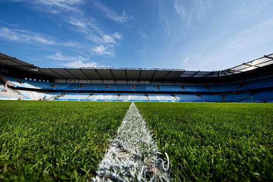 Swedbank Stadion innan