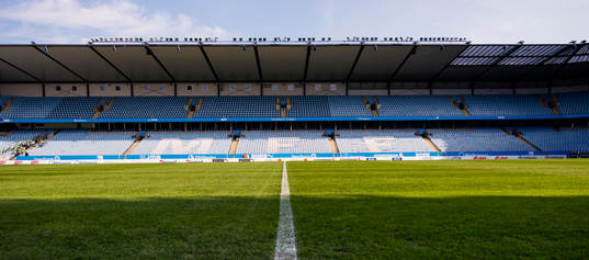 Swedbank Stadion innan