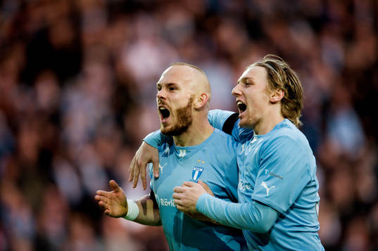 Malmö FFs Magnus Eriksson och Emil Forsberg jublar