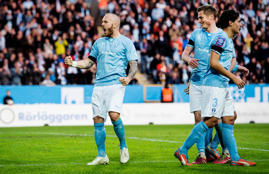 Malmö FFs Magnus Eriksson och Markus Rosenberg jublar