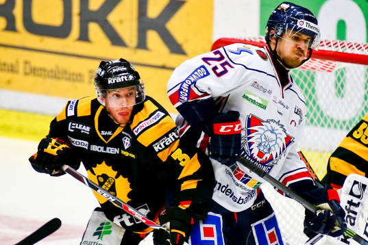 Skellefteås Niclas Burström mot Linköpings Johannes